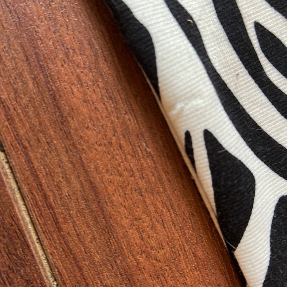 Countess Luann Zebra Print Pants Women's Size 8. - Picture 10 of 10